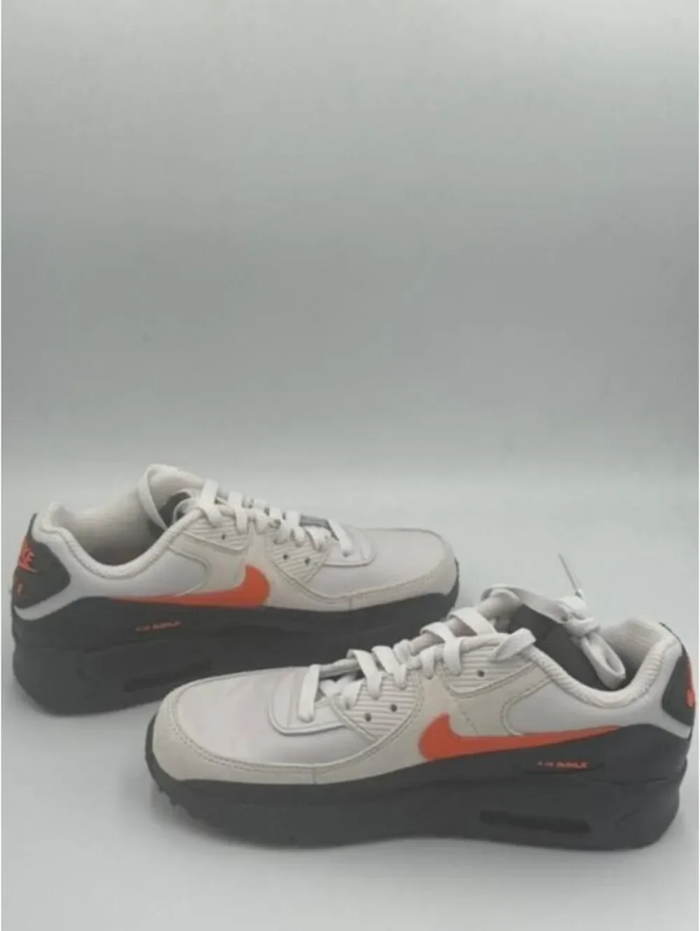 Nike Air Max 90 SE (GS)Sneakers Grey/Orange Y6.5 / W8